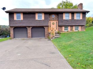 159 Laddie Dr, Washington, PA 15301