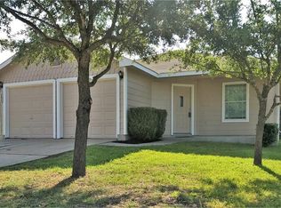 404 Quail Hollow Dr, Hutto, TX 78634