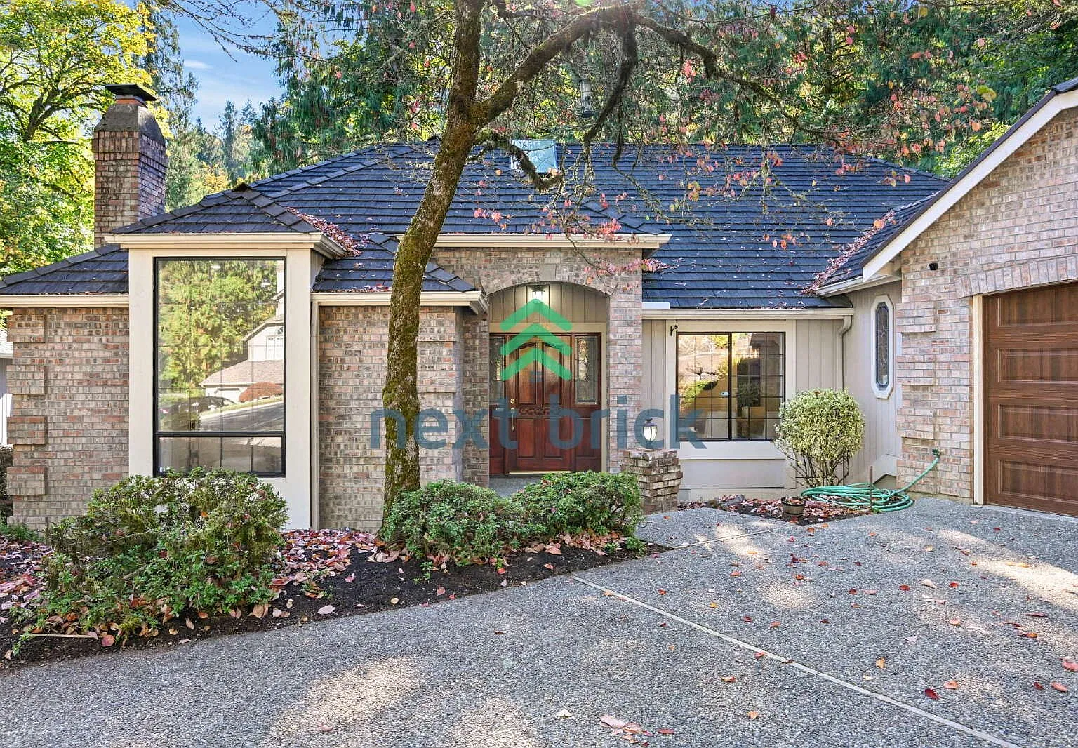 "Spacious 4-Bedroom Retreat with 2.5 Baths in the Heart of Issaquah Your Dream Home Awaits!" — Photo 2
