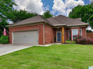 494 Sussex Dr SW, Huntsville, AL 35824