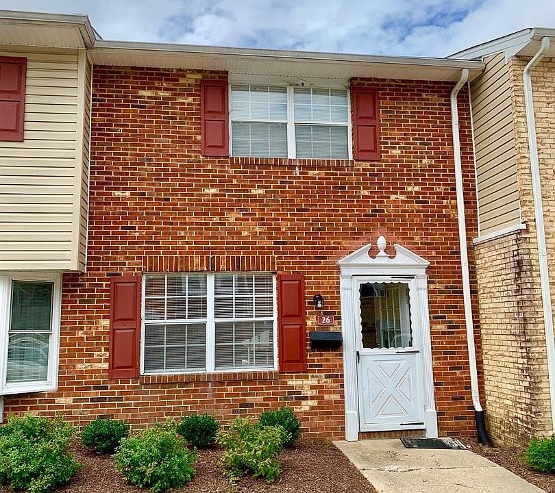 1st image of 26 Heritage Ct