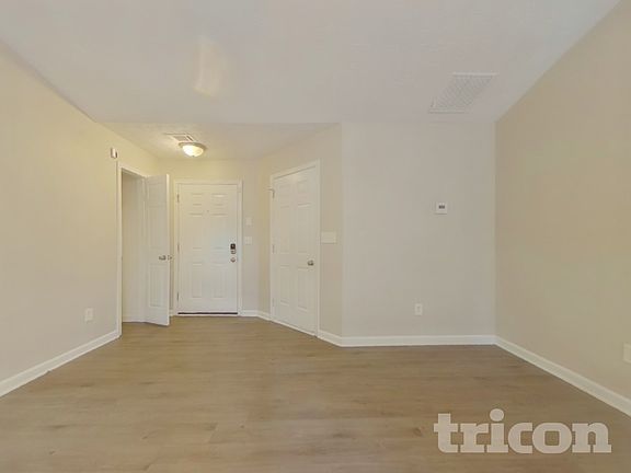 3rd image of 4282 Marci St