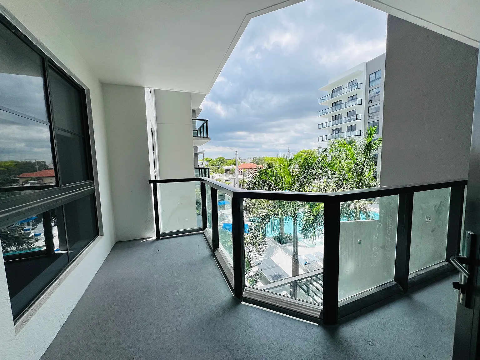 3 bed, 1500 sqft, $4,500 — Photo 2