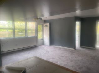 515 Rock Hill Rd, Quakertown, PA 18951