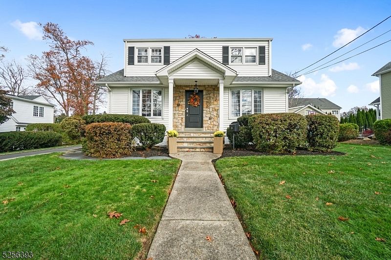 35 Colonial Rd, Midland Park, NJ 07432 MLS 3874917 Zillow