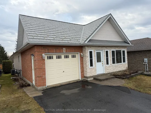 5 Susan Ct, Kawartha Lakes, ON K9V 4H1