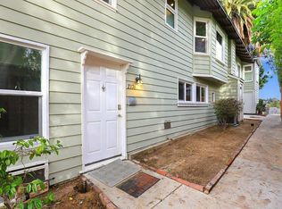 2176 1/2 Argyle Ave, Los Angeles, CA 90068