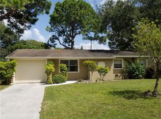 2035 Amanda Dr, Sarasota, FL 34232