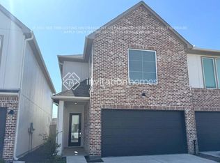 12422 Executive Square Ln, Stafford, TX 77477