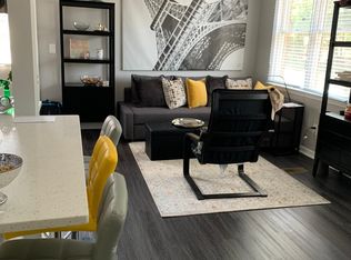 133 E McClellan Ave APT 1, Livingston, NJ 07039