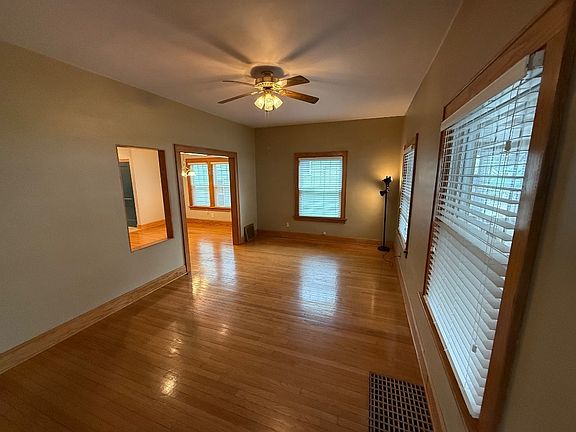 4th image of 545 Beers Ave