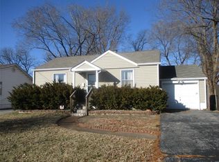 10303 Lackland Rd, Saint Louis, MO 63114