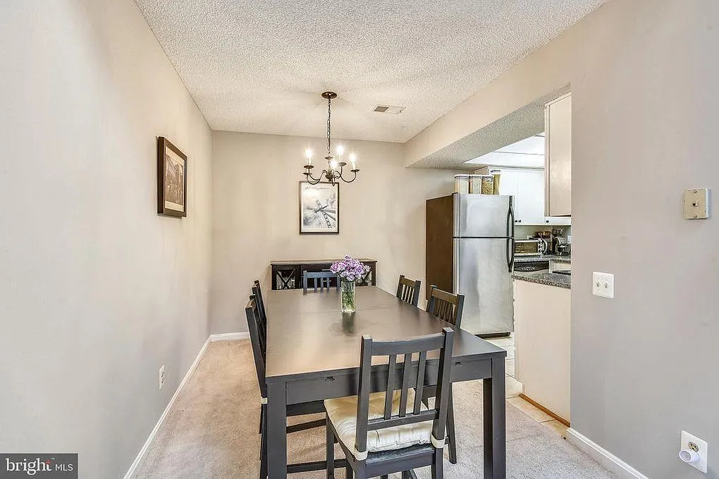 12016 Golf Ridge Ct — Photo 4