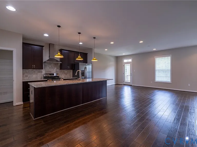 11443 Hayloft Ln — Photo 22
