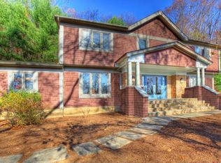 55 Mountainside Rd, Mendham Twsp, NJ 07945