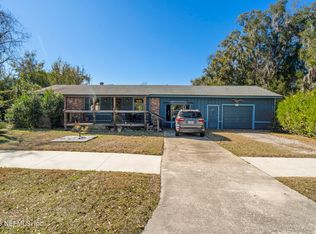 101 S OAKRIDGE Avenue, Green Cove Springs, FL 32043