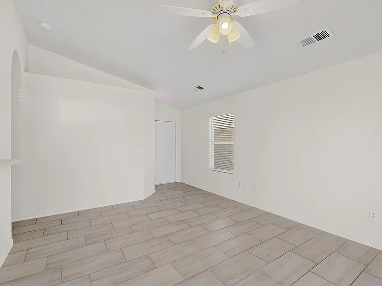 3305 Tin Cup Rd NE — Photo 9