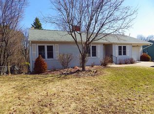 508 Schoolcraft Rd, Marquette, MI 49855