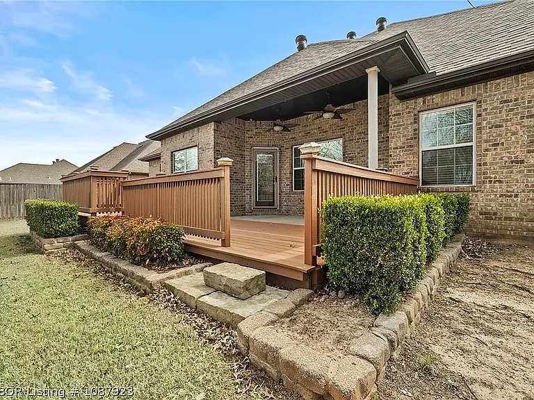 124 Signature Dr — Photo 27