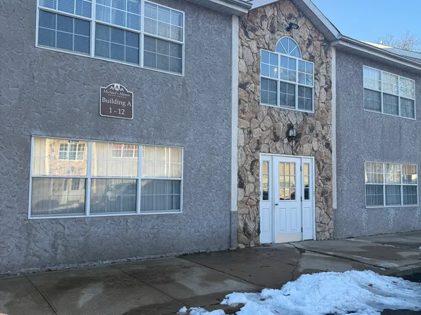 143 E 5th Ave #18, Roselle, NJ 07203