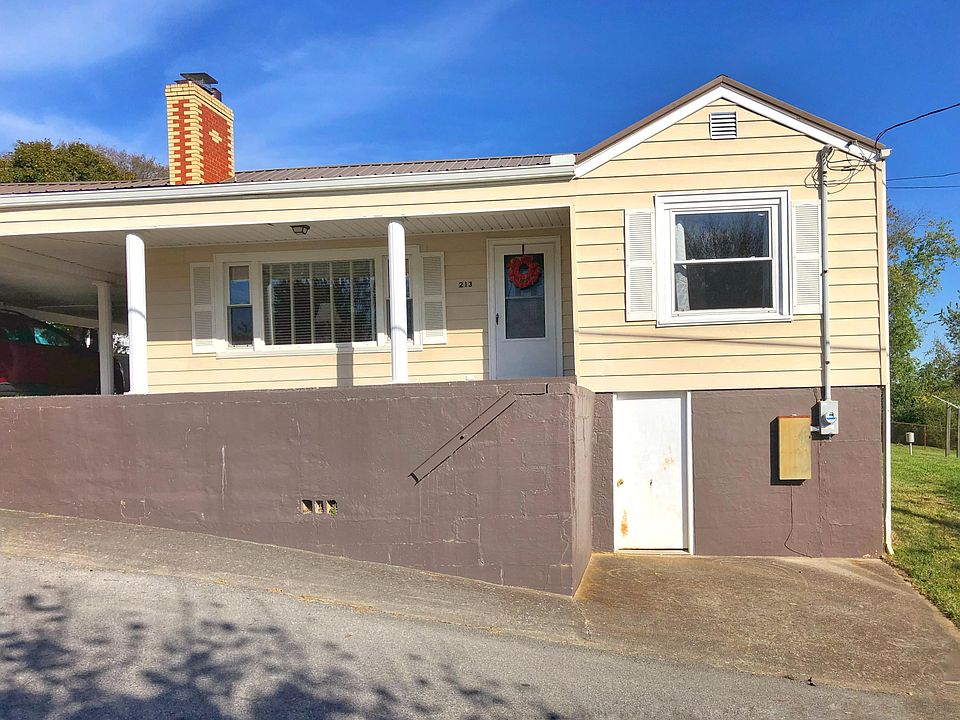 1st image of 213 Lilac St