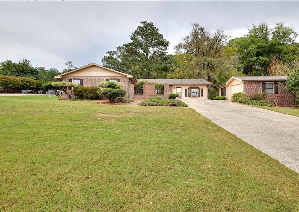 1st image of 4220 Sugarloaf Pkwy