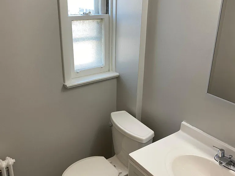 Part of 1st floor bathroom
