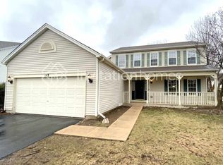 153 Wedgeport Ct, Romeoville, IL 60446