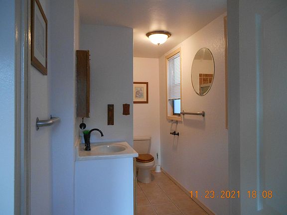 3rd image of 626 Templeton Ave Floor 2