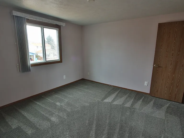 3401 Glasgow Ct #MAIN — Photo 8
