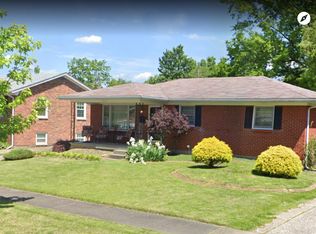 1037 Clayborne Rd, Louisville, KY 40214