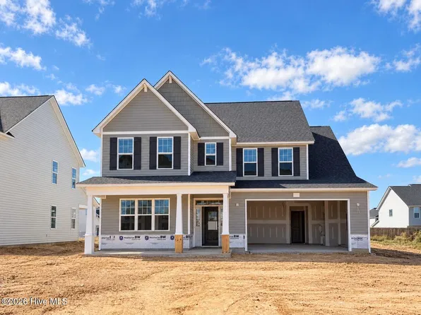 142 Pink Poplar Place, Raeford, NC 28376