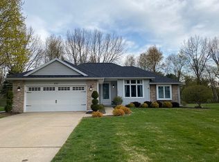 237 Deer Path Ln, Battle Creek, MI 49015