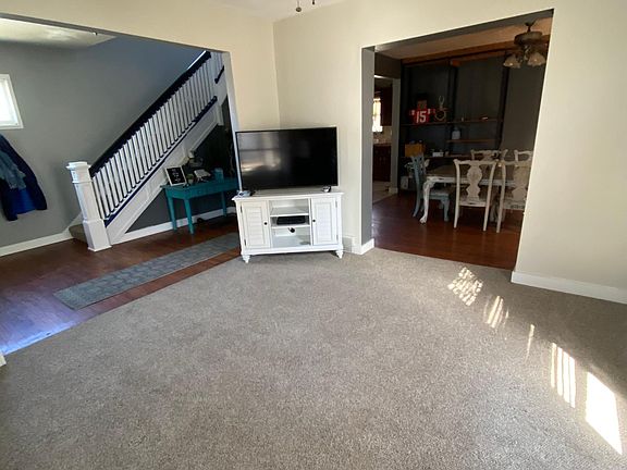 3rd image of 2719 Monterey St