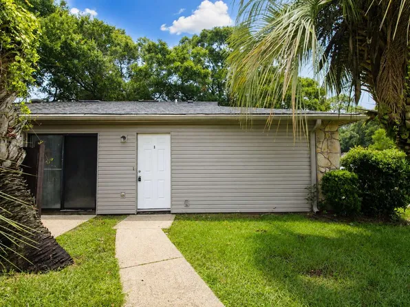 6801 Tiki Ln APT 1, Pensacola, FL 32503