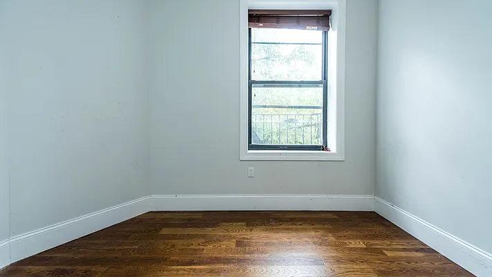 Rented by Nooklyn NYC LLC | media 6