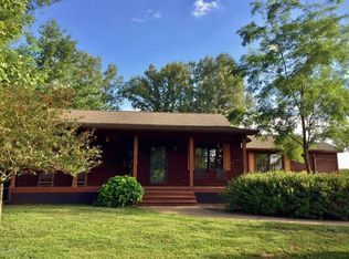 7202 Unionville Rd, Brookport, IL 62910