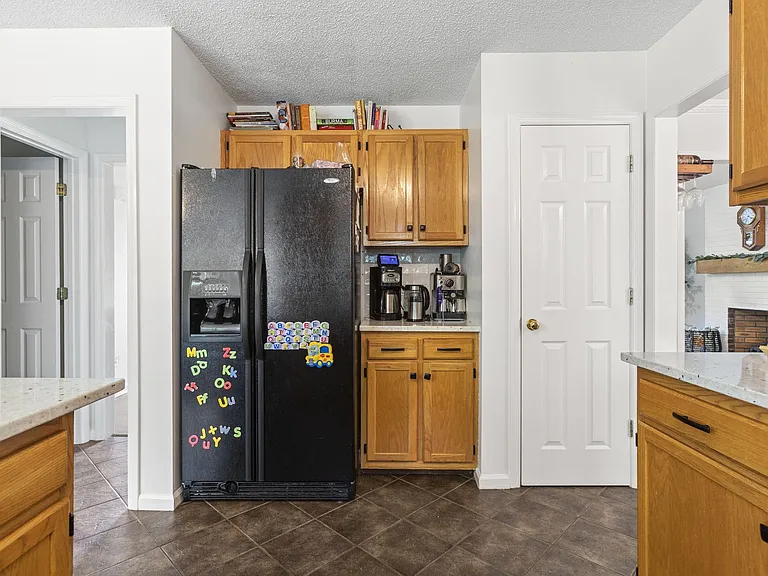 118 Archdale Dr — Photo 12