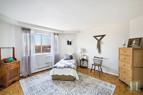 Sold by Halstead Real Estate | media 22