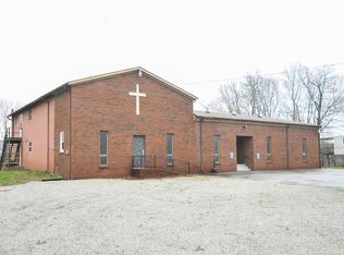 9818 Lower River Rd, Louisville, KY 40272