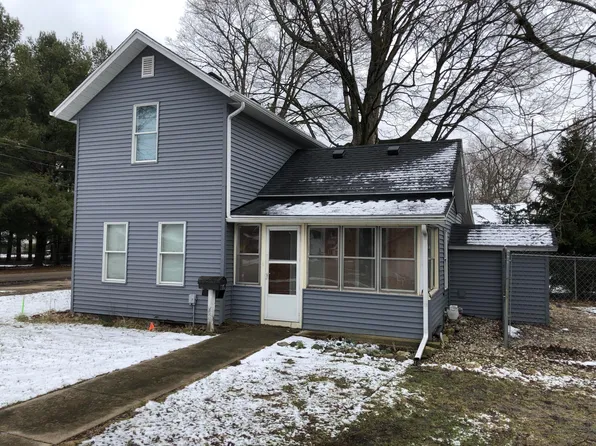 116 N Pearl St, Vicksburg, MI 49097