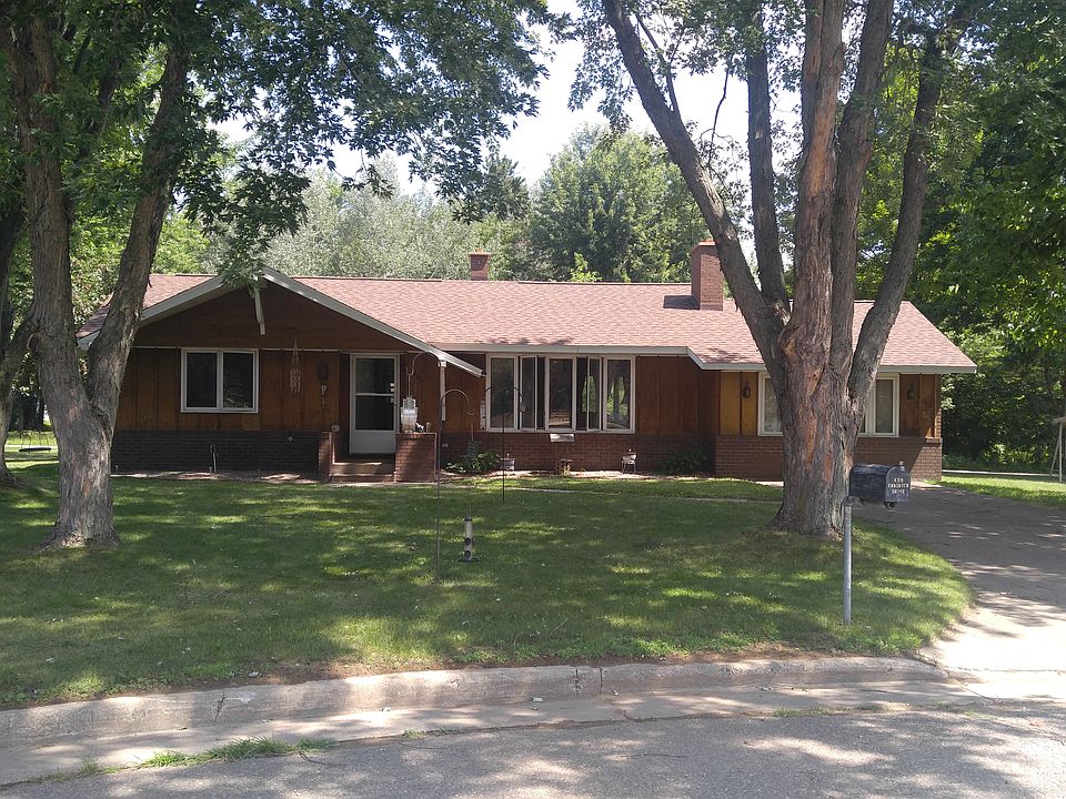 1st image of 429 Emmerich Dr