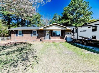 101 Maranatha Cir, Spring Lake, NC 28390