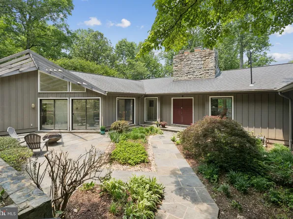 10821 Glen Rd, Rockville, MD 20854
