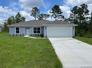 2495 W Chamberlain St, Citrus Springs, FL 34434