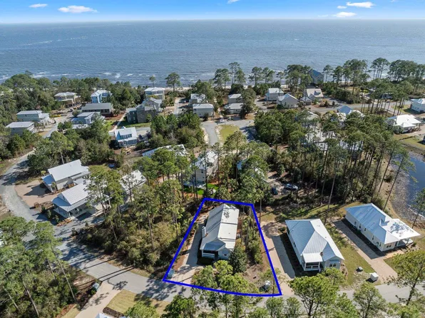 3476 Firefly Cir, Sopchoppy, FL 32358