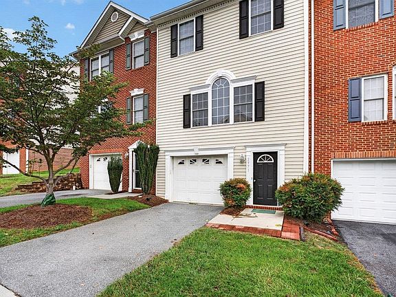 2nd image of 2971 Diamond Spring Ln