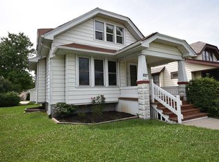 1227 S 75th St, West Allis, WI 53214