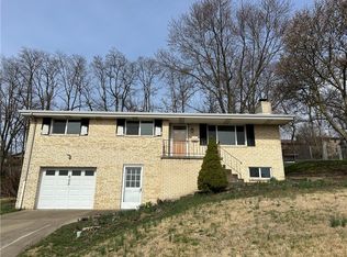 605 Julia Dr, Canonsburg, PA