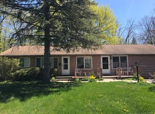 14946 W Walnut Dr, Deerfield, IL